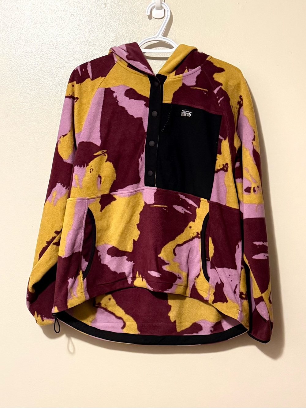 Mountain Hardwear Hooded Pullover Fleece in Maroon, Yellow & Pink